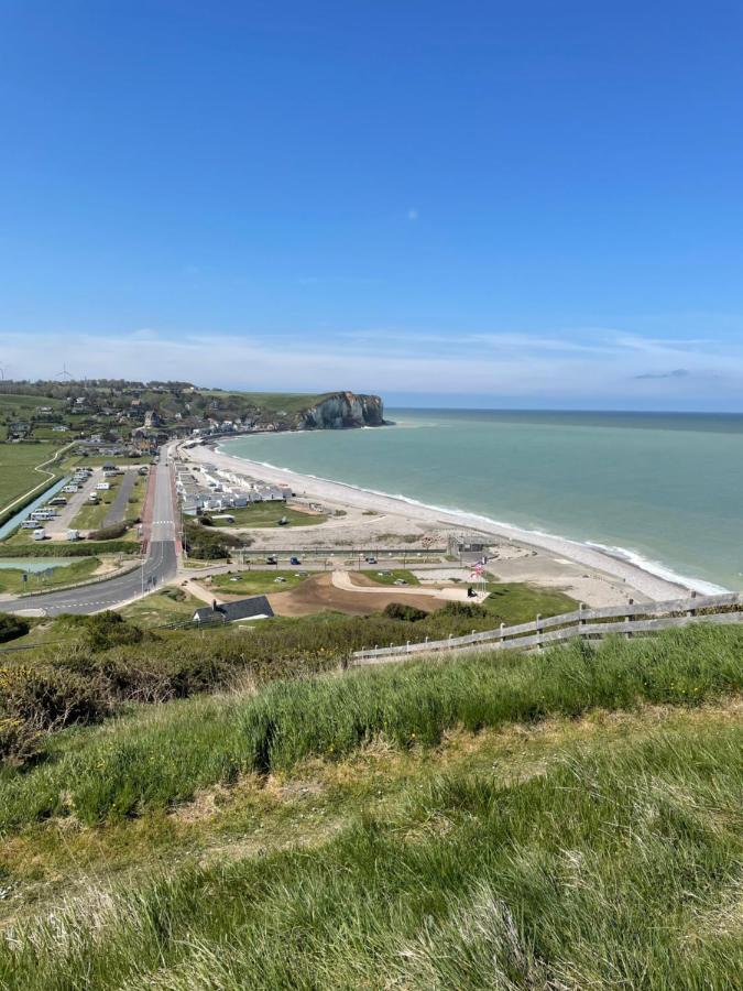 Au Point De Vue : Appartement Face A La Mer. Veulettes sur Mer Bagian luar foto